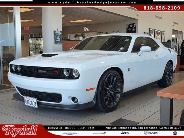 2021 Dodge Challenger R/T Scat Pack RWD photo