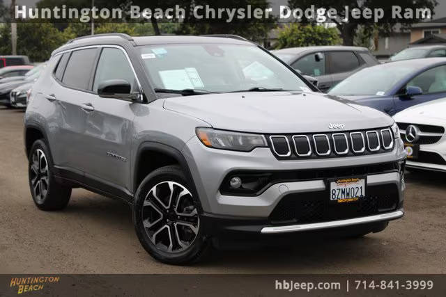 2022 Jeep Compass Limited 4WD photo