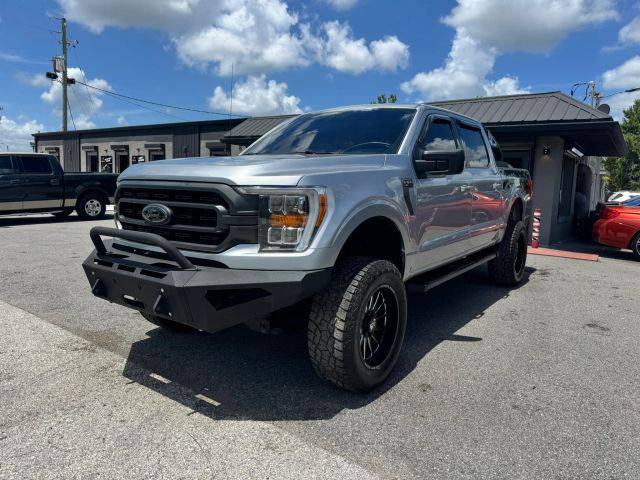 2021 Ford F-150 XLT 4WD photo