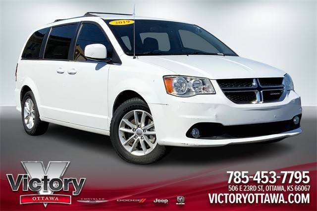 2019 Dodge Grand Caravan SXT FWD photo