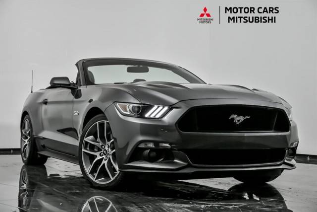 2015 Ford Mustang GT Premium RWD photo