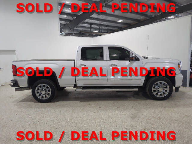 2019 GMC Sierra 2500HD Denali 4WD photo