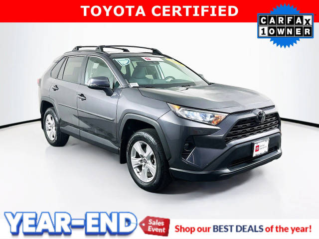 2021 Toyota RAV4 XLE AWD photo