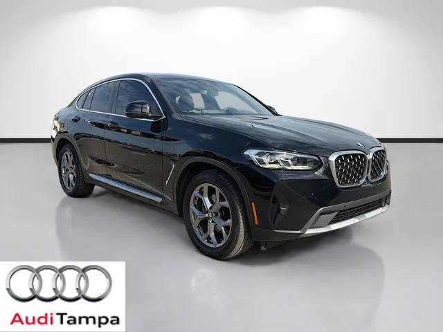 2022 BMW X4 xDrive30i AWD photo