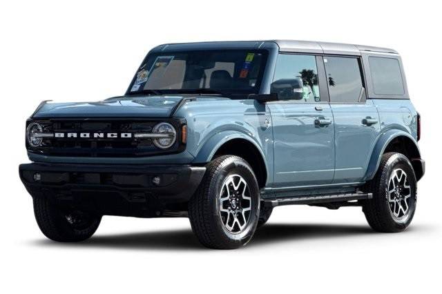 2021 Ford Bronco 4 Door Outer Banks 4WD photo