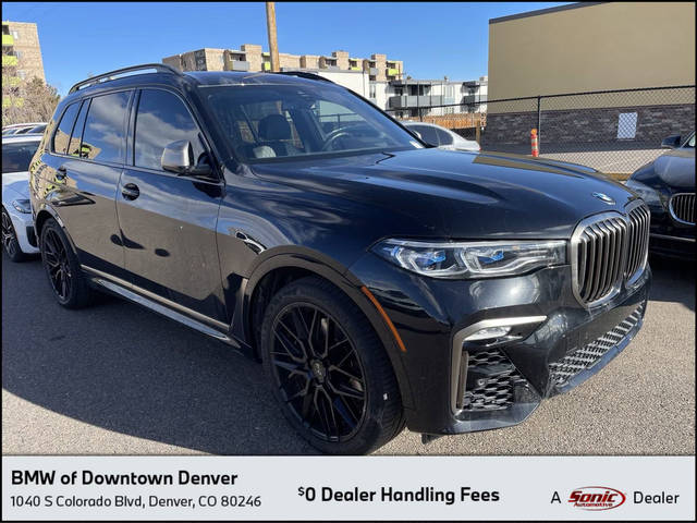 2022 BMW X7 M50i AWD photo