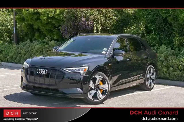 2022 Audi e-tron Premium Plus AWD photo