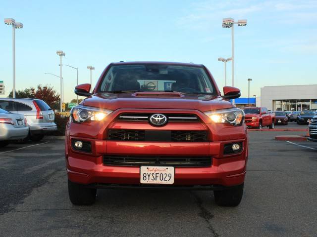 2022 Toyota 4Runner TRD Sport 4WD photo