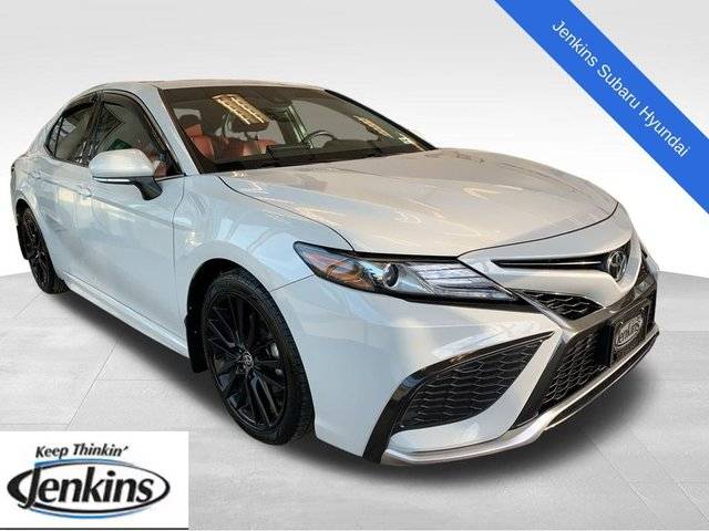 2022 Toyota Camry XSE FWD photo