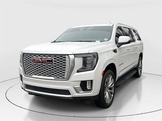 2021 GMC Yukon XL Denali 4WD photo