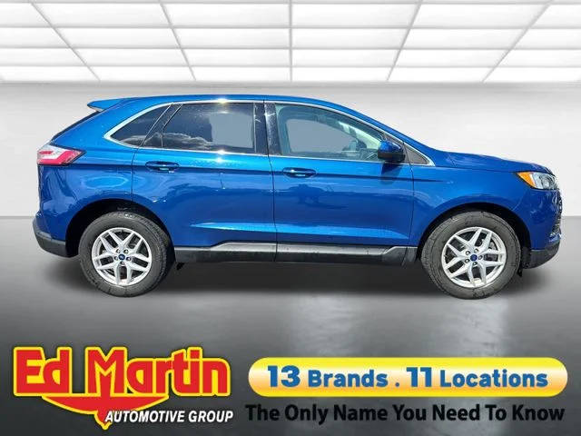 2022 Ford Edge SEL AWD photo