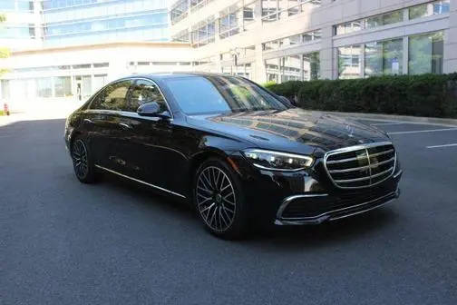 2022 Mercedes-Benz S-Class S 500 AWD photo