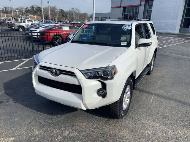 2022 Toyota 4Runner SR5 Premium 4WD photo