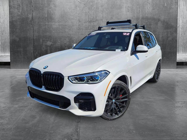 2022 BMW X5 M50i AWD photo