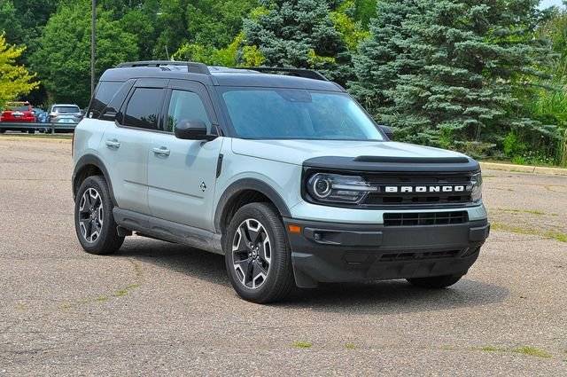 2021 Ford Bronco Sport Outer Banks 4WD photo