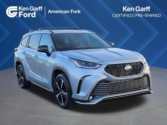 2022 Toyota Highlander XSE AWD photo