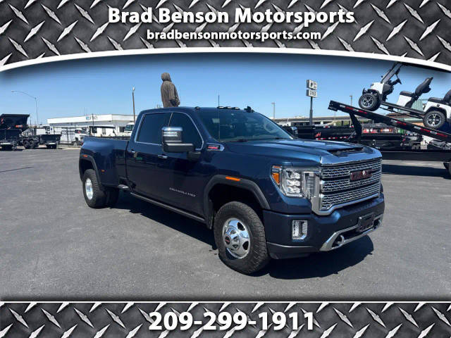 2022 GMC Sierra 3500HD Denali 4WD photo