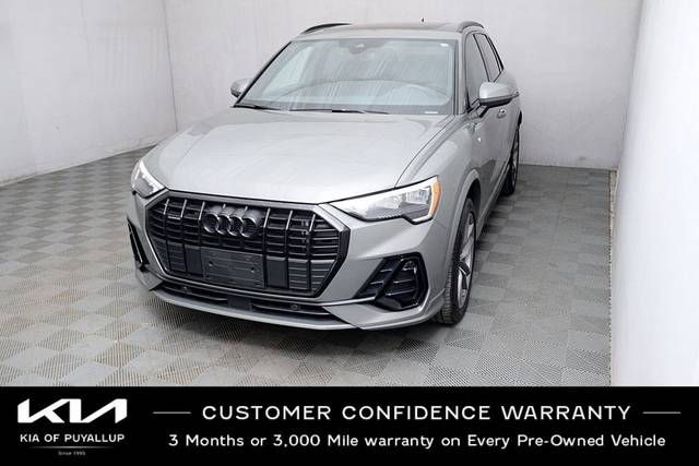 2022 Audi Q3 S line Premium AWD photo