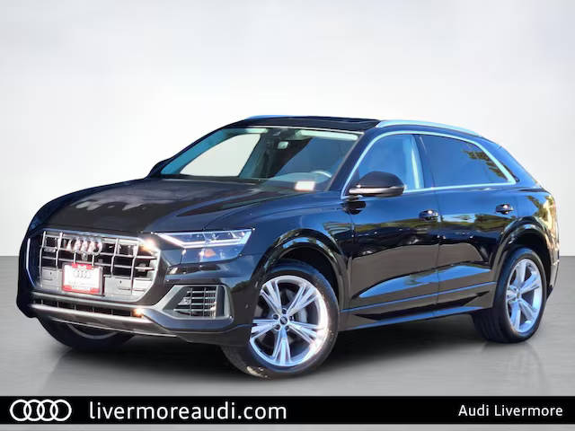 2022 Audi Q8 Premium Plus AWD photo