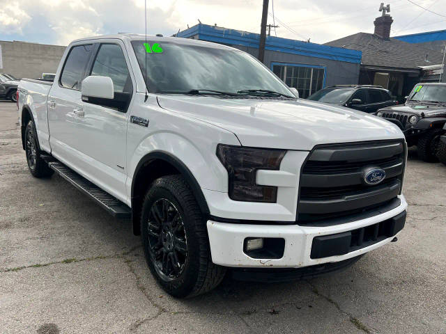 2016 Ford F-150 Lariat 4WD photo