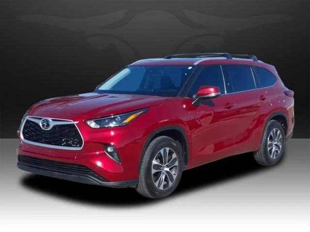 2022 Toyota Highlander XLE FWD photo