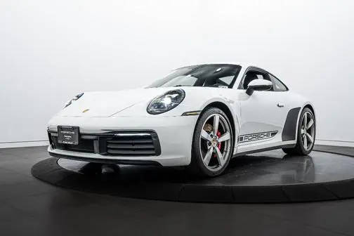 2022 Porsche 911 Carrera S RWD photo