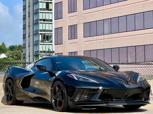 2022 Chevrolet Corvette 2LT RWD photo