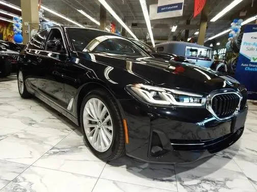 2022 BMW 5 Series 530i xDrive AWD photo