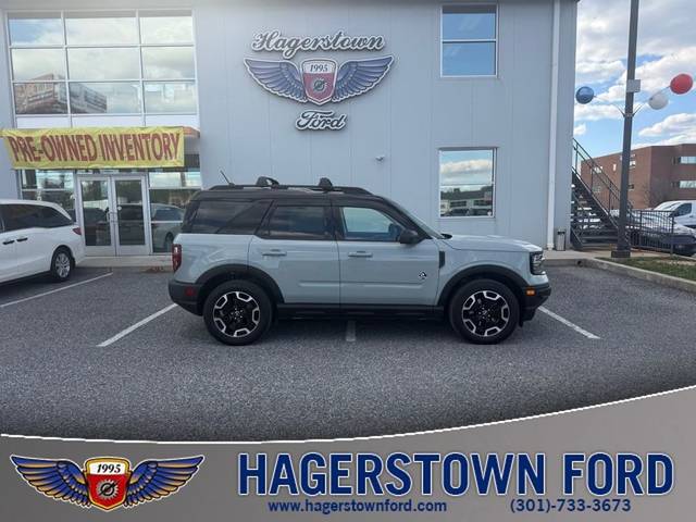 2021 Ford Bronco Sport Outer Banks 4WD photo