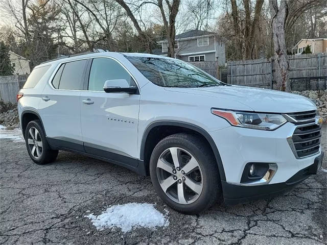 2021 Chevrolet Traverse LT Leather AWD photo