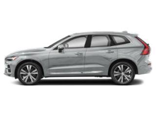 2022 Volvo XC60 Momentum FWD photo