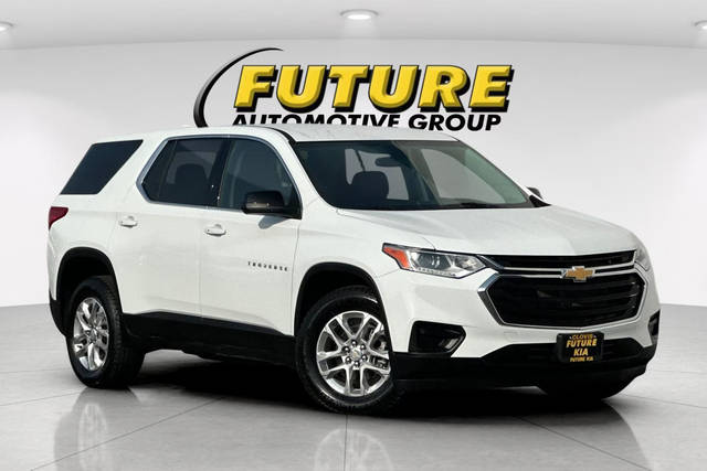 2021 Chevrolet Traverse LS FWD photo