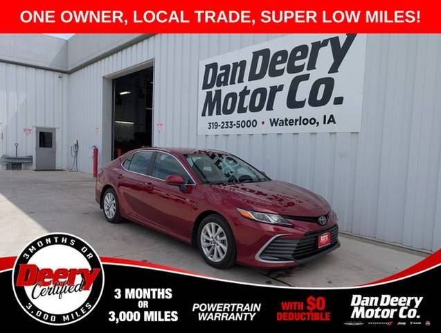 2022 Toyota Camry LE FWD photo