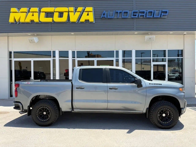 2022 Chevrolet Silverado 1500 Custom 4WD photo