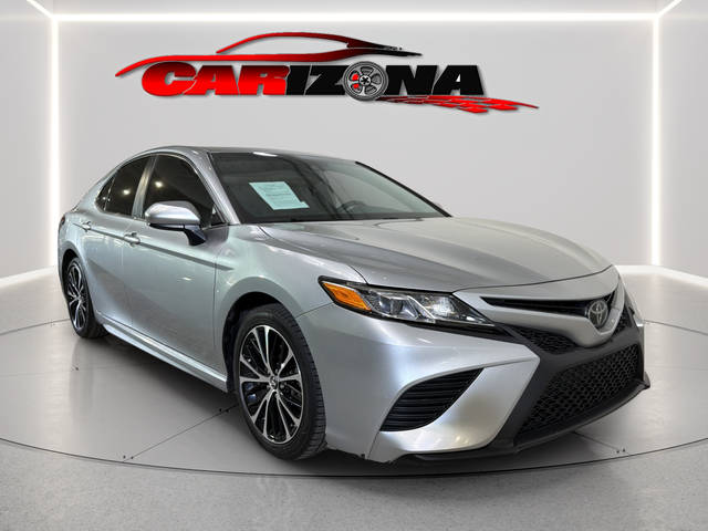 2019 Toyota Camry SE FWD photo