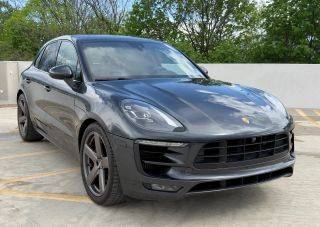 2017 Porsche Macan GTS AWD photo