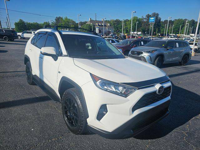 2021 Toyota RAV4 XLE FWD photo