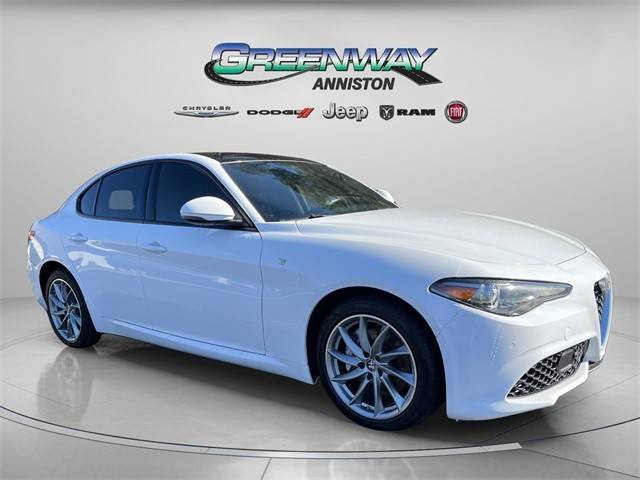 2022 Alfa Romeo Giulia Ti AWD photo