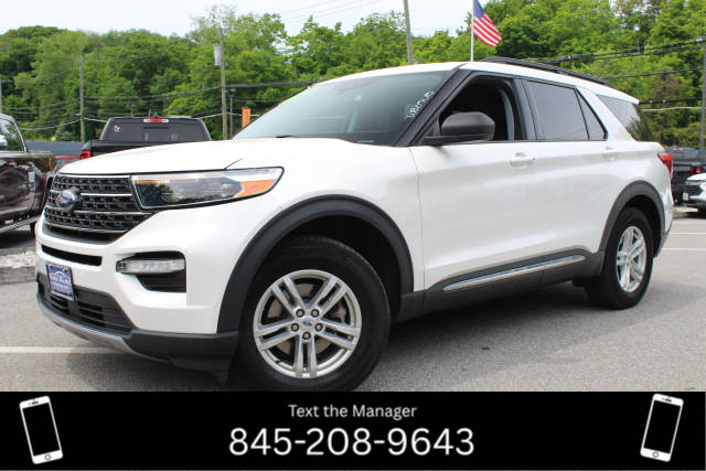2021 Ford Explorer XLT 4WD photo