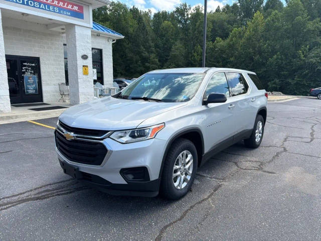 2021 Chevrolet Traverse LS FWD photo
