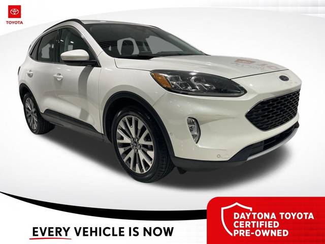 2021 Ford Escape Titanium Hybrid FWD photo