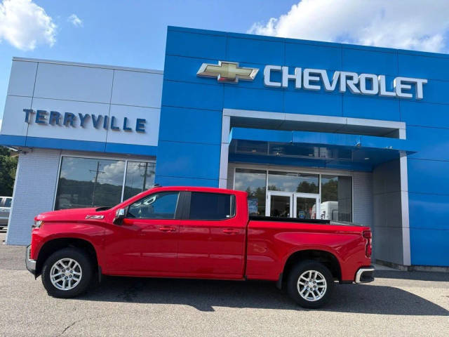 2022 Chevrolet Silverado 1500 LT 4WD photo