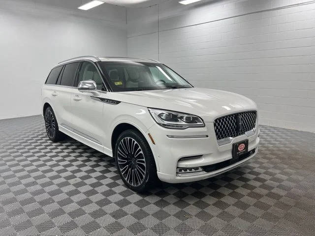 2022 Lincoln Aviator Black Label AWD photo