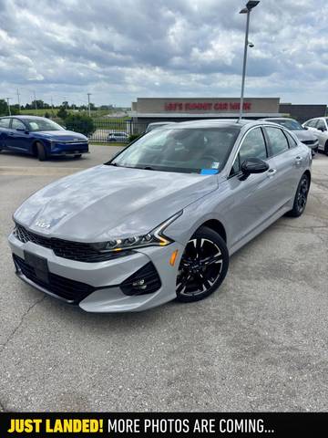 2022 Kia K5 GT-Line FWD photo