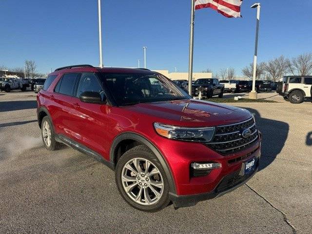 2021 Ford Explorer XLT 4WD photo