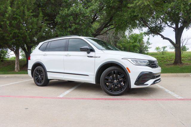 2022 Volkswagen Tiguan SE R-Line Black FWD photo
