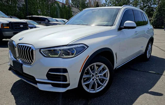2022 BMW X5 xDrive40i AWD photo