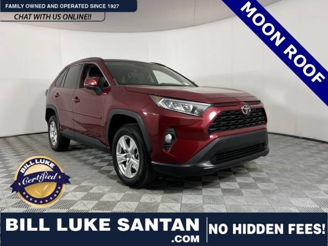 2021 Toyota RAV4 XLE FWD photo