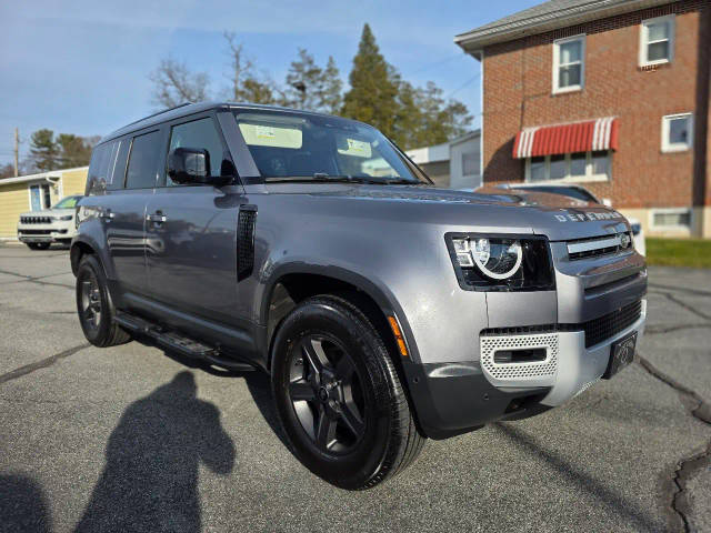 2022 Land Rover Defender 110 AWD photo
