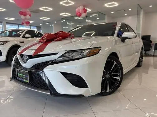 2019 Toyota Camry XSE V6 FWD photo